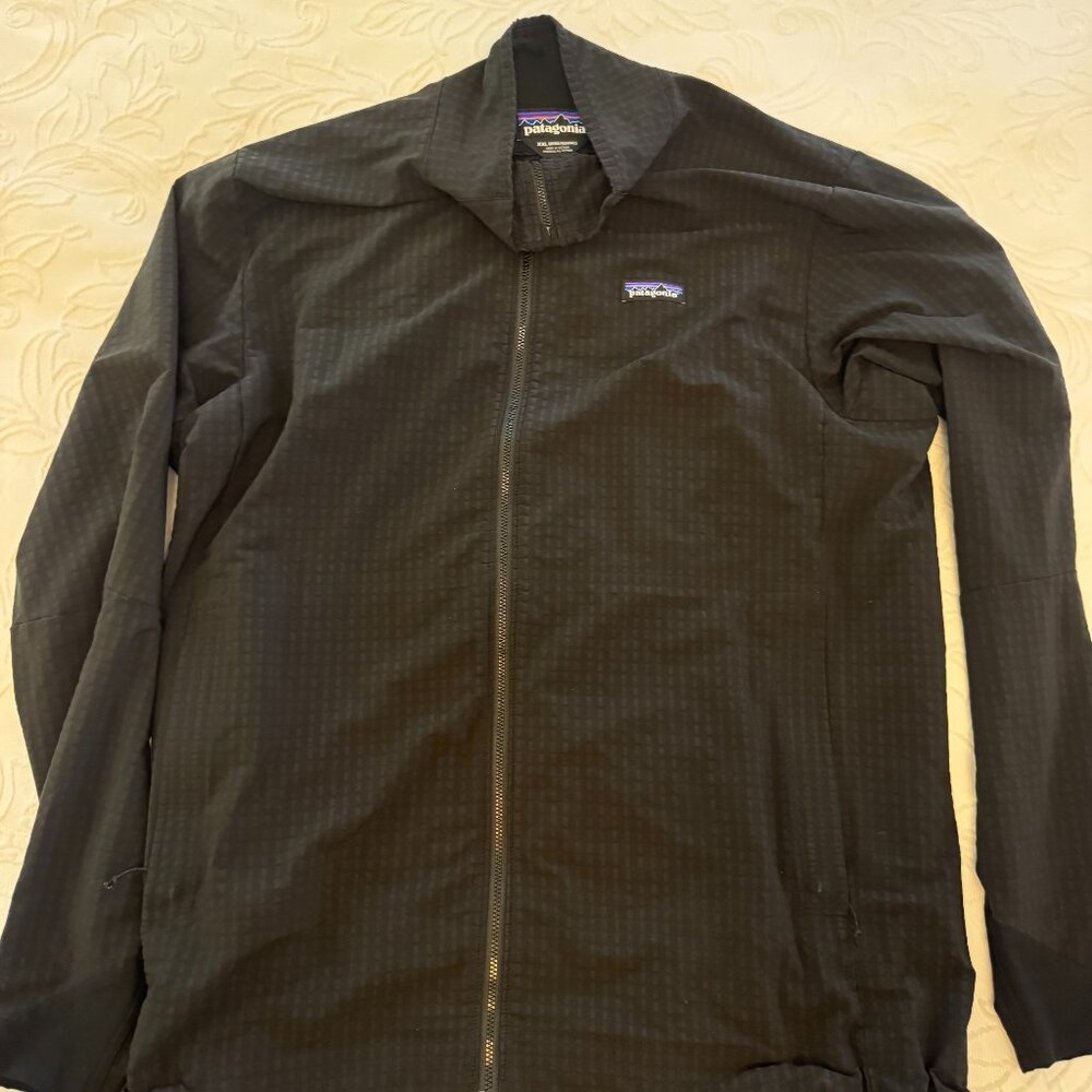 Men's XXL Patagonia Capeline Jacket R1?